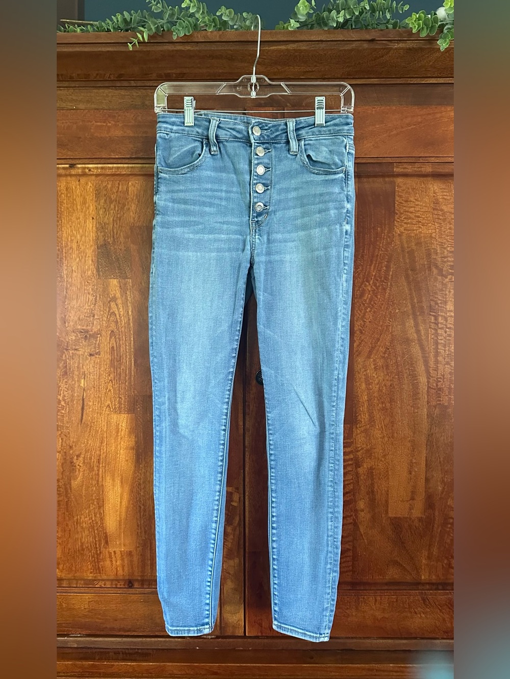 American Eagle Outfitters Light Blue Skinny Jeans with Button-Fly